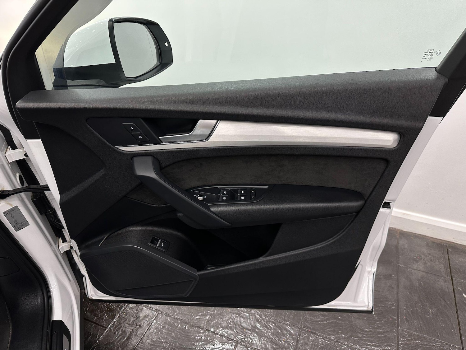 Used Audi Q5 2018 for sale - 76084121: Photo 28