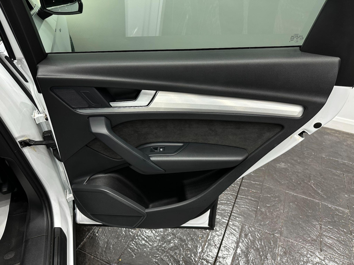 Used Audi Q5 2018 for sale - 76084121: Photo 65
