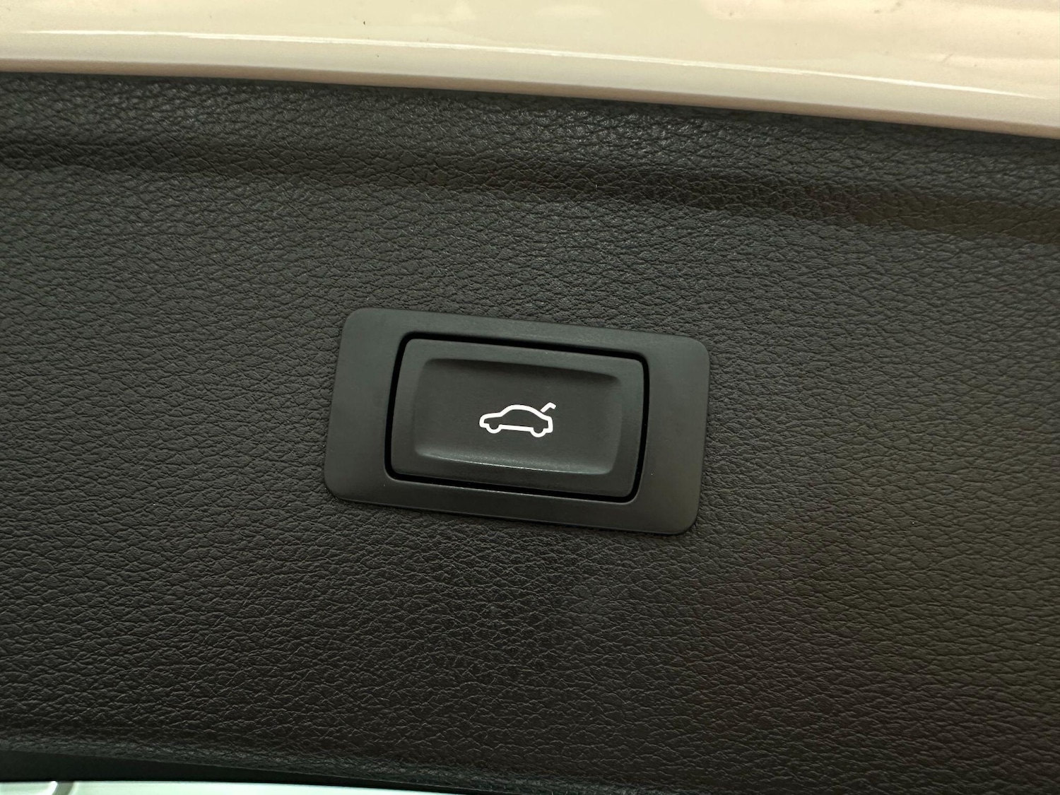 Used Audi Q5 2018 for sale - 76084121: Photo 70