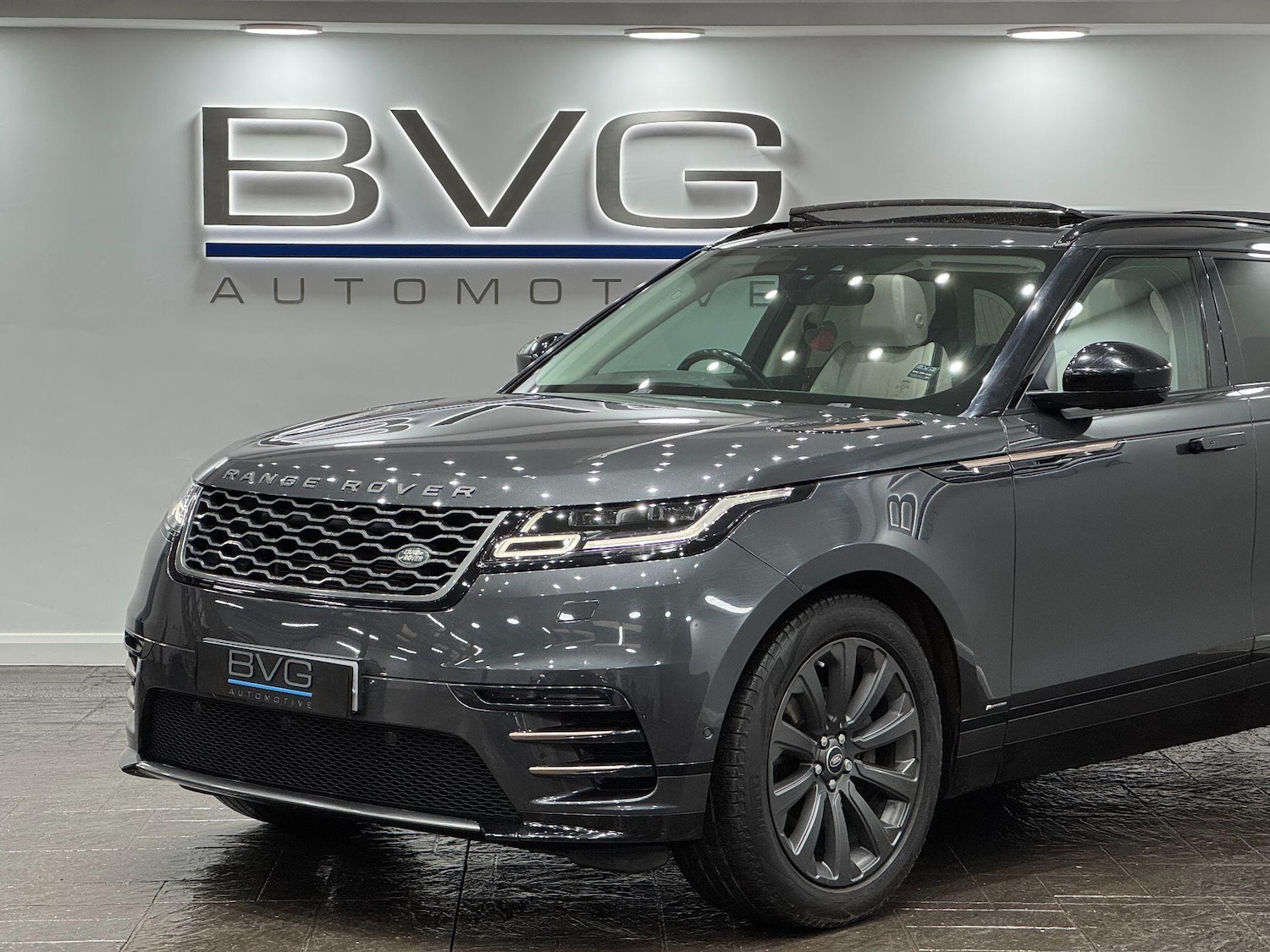 Used Land Rover Range Rover Velar 2018 for sale - 77119815: Photo 14