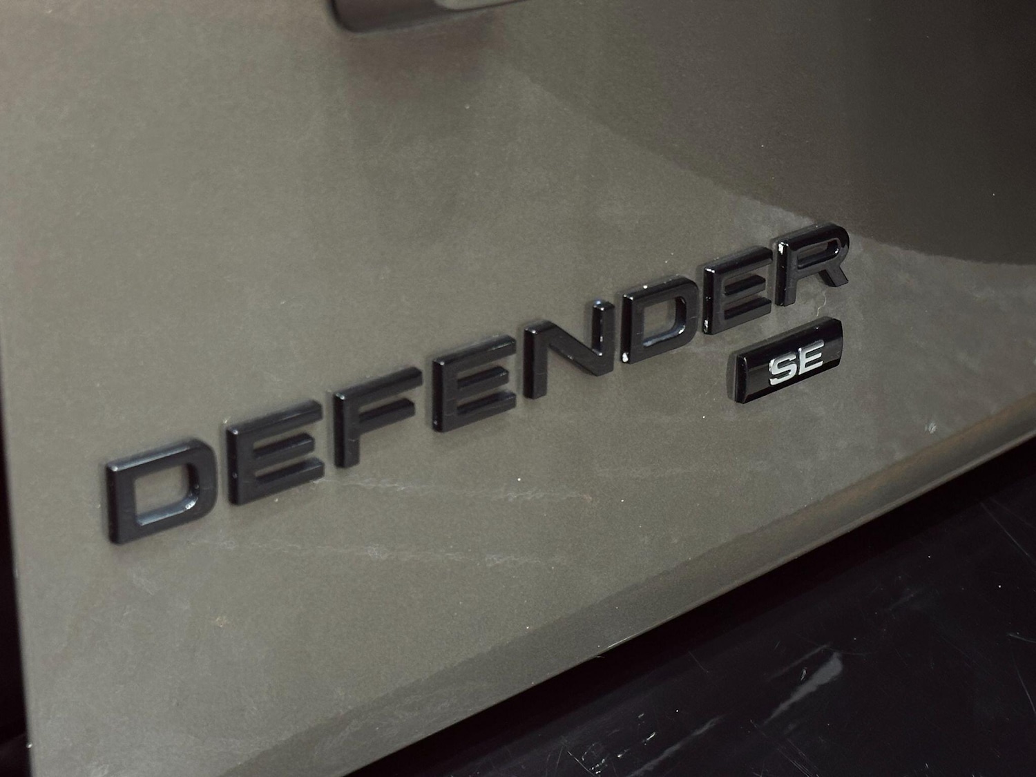 Used Land Rover Defender 110 2020 for sale - 76824720: Photo 24