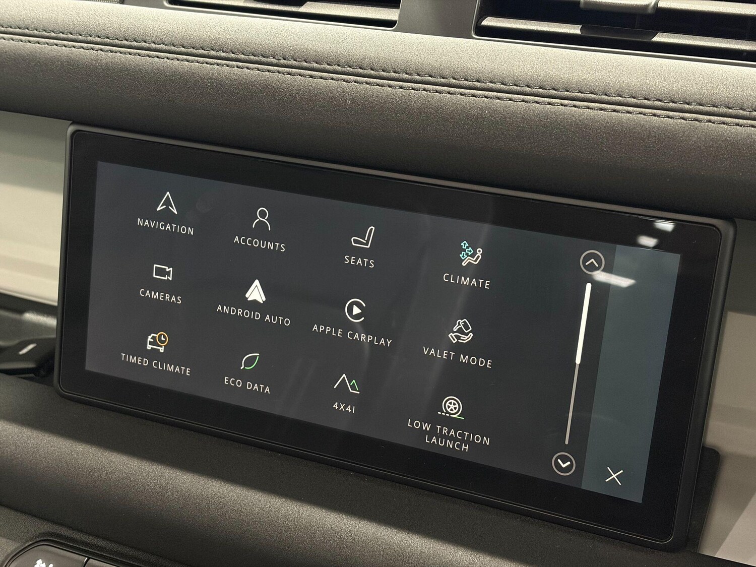 Used Land Rover Defender 110 2020 for sale - 76824720: Photo 43