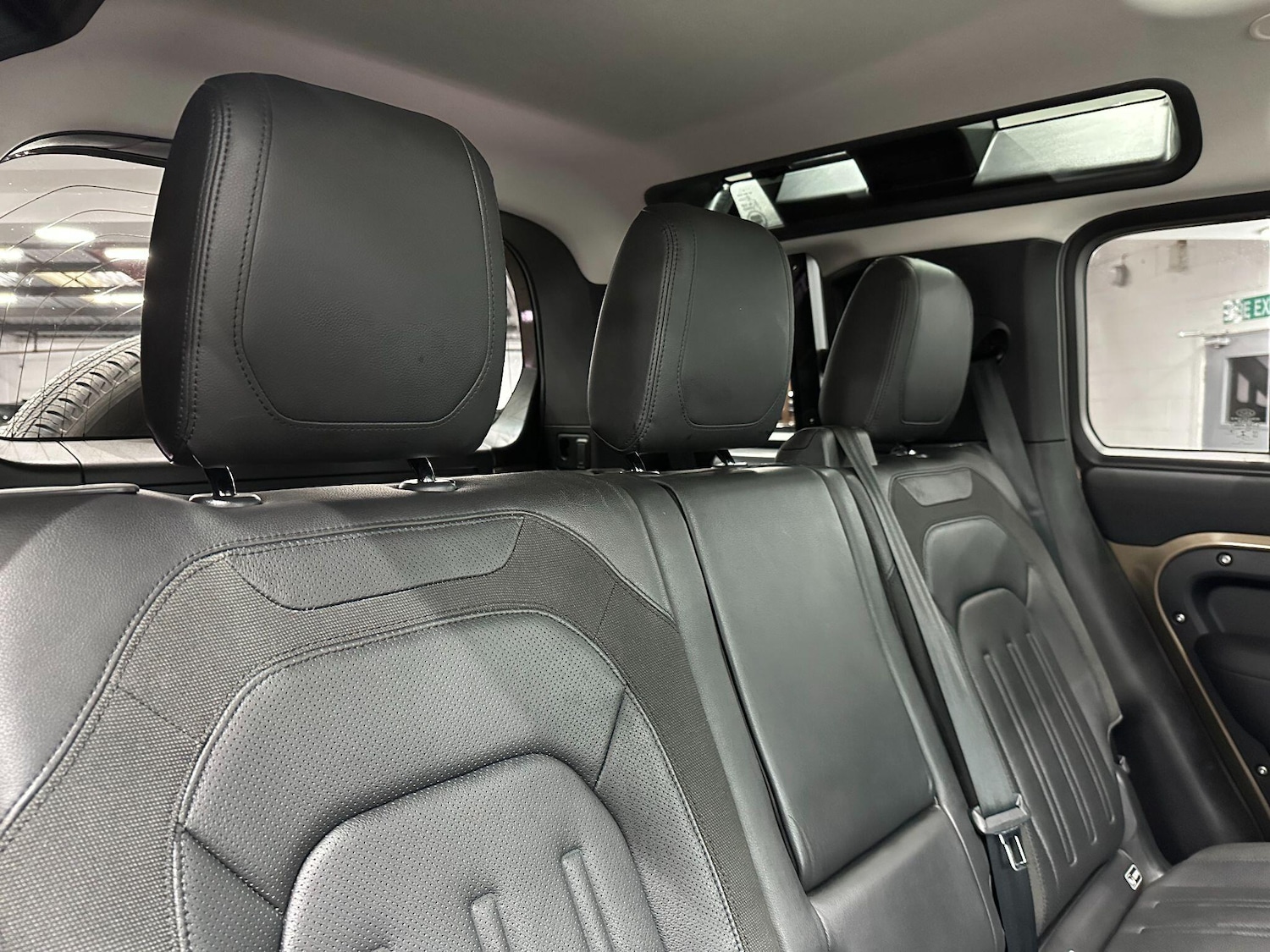 Used Land Rover Defender 110 2020 for sale - 76824720: Photo 77