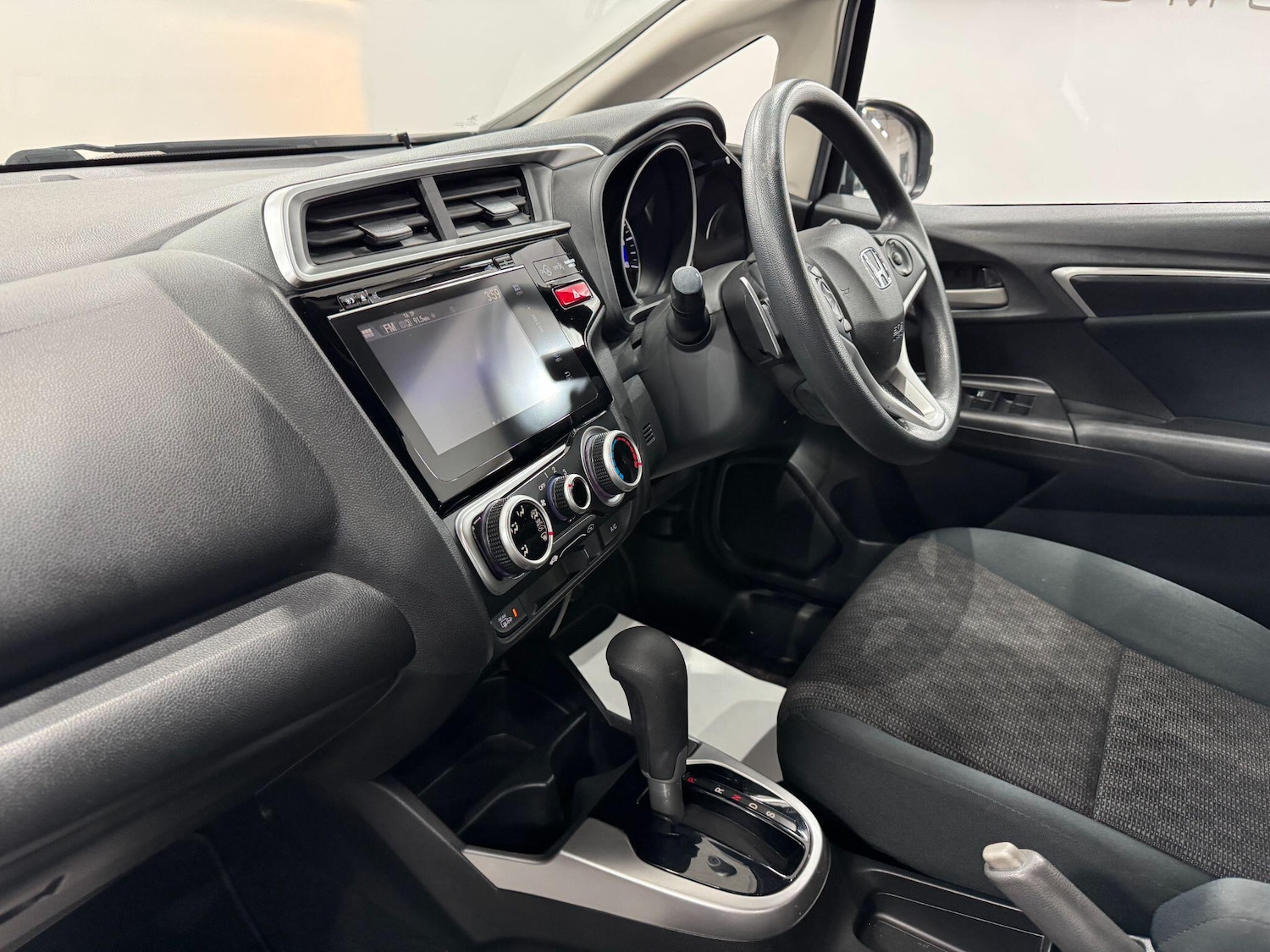 Used Honda Jazz 2016 for sale - 78019613: Photo 39