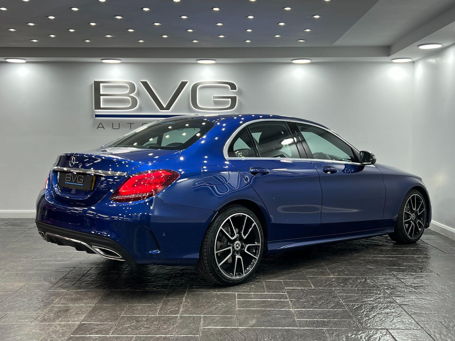 Used Mercedes-Benz C-Class 2018 for sale - 76085482: Photo 12