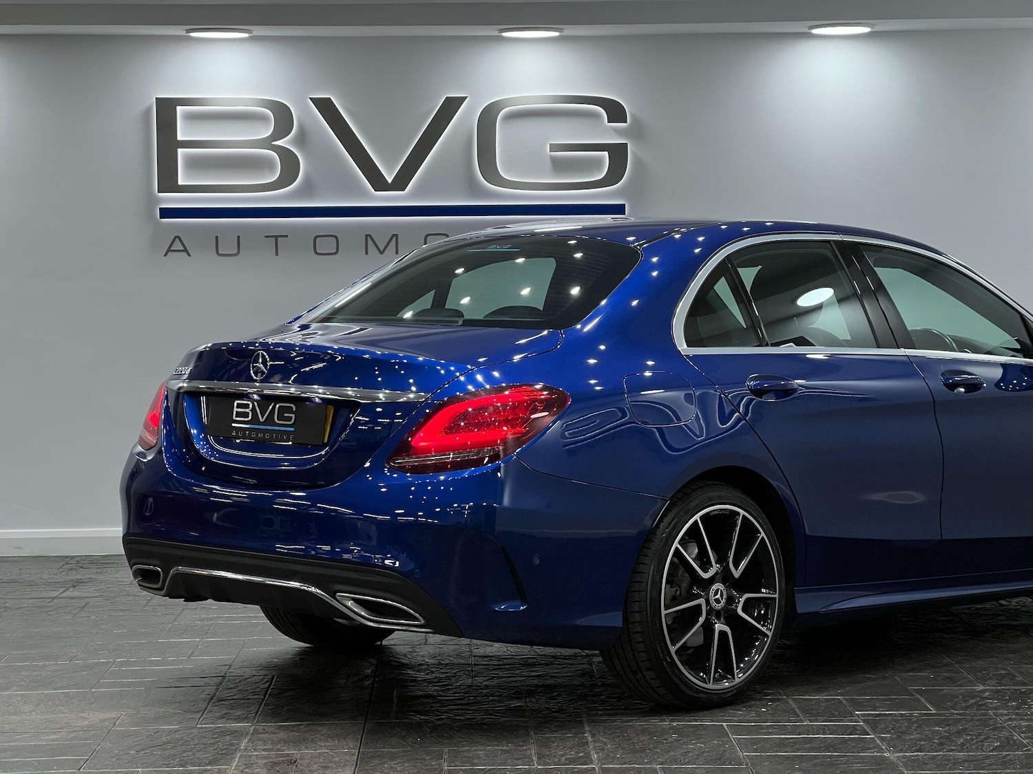 Used Mercedes-Benz C-Class 2018 for sale - 76085482: Photo 18