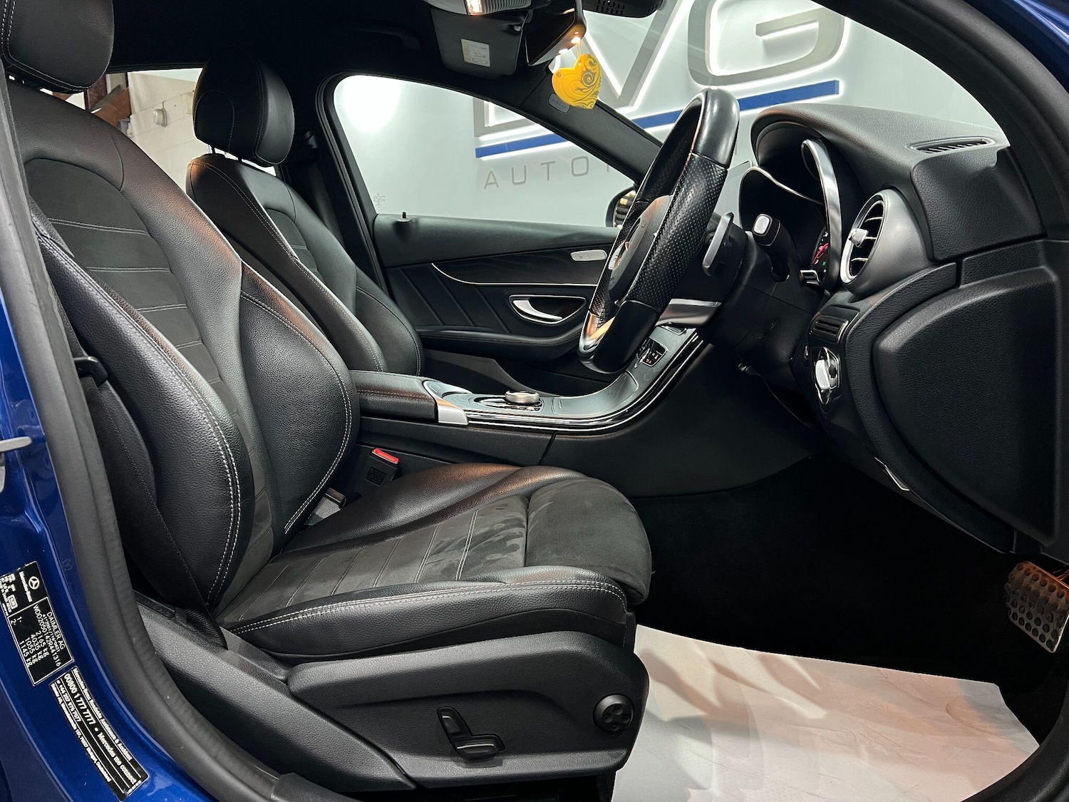 Used Mercedes-Benz C-Class 2018 for sale - 76085482: Photo 24