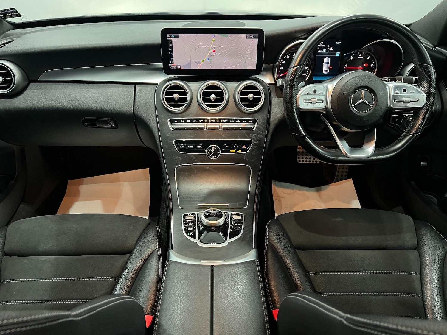 Used Mercedes-Benz C-Class 2018 for sale - 76085482: Photo 31