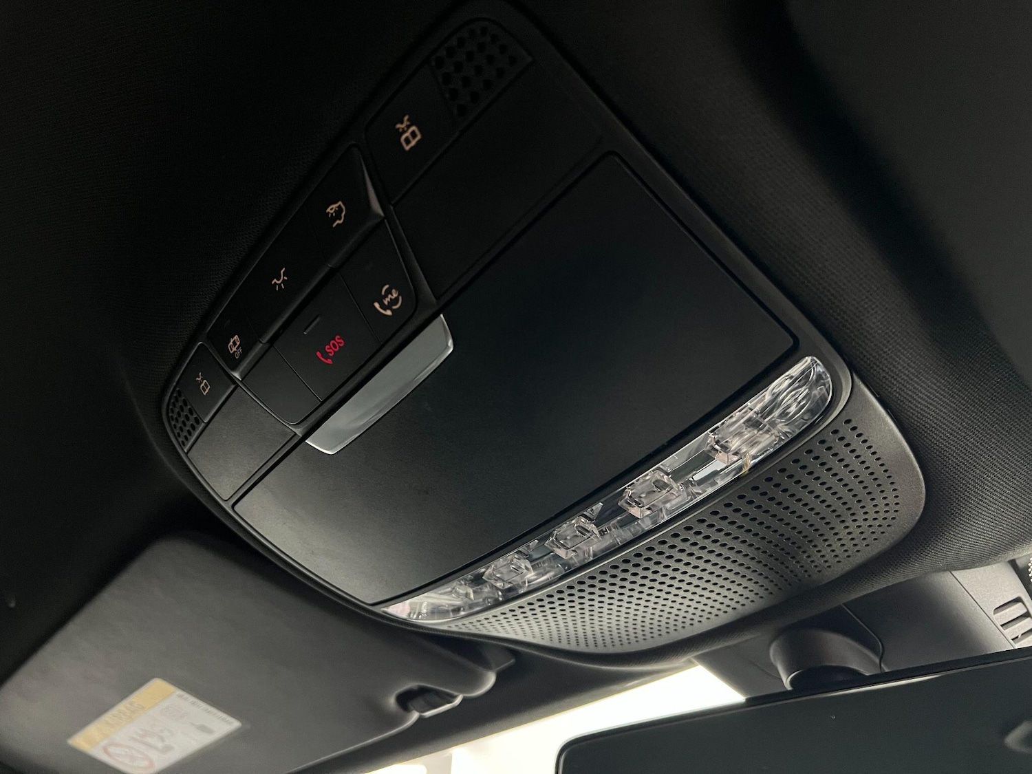 Used Mercedes-Benz C-Class 2018 for sale - 76085482: Photo 34