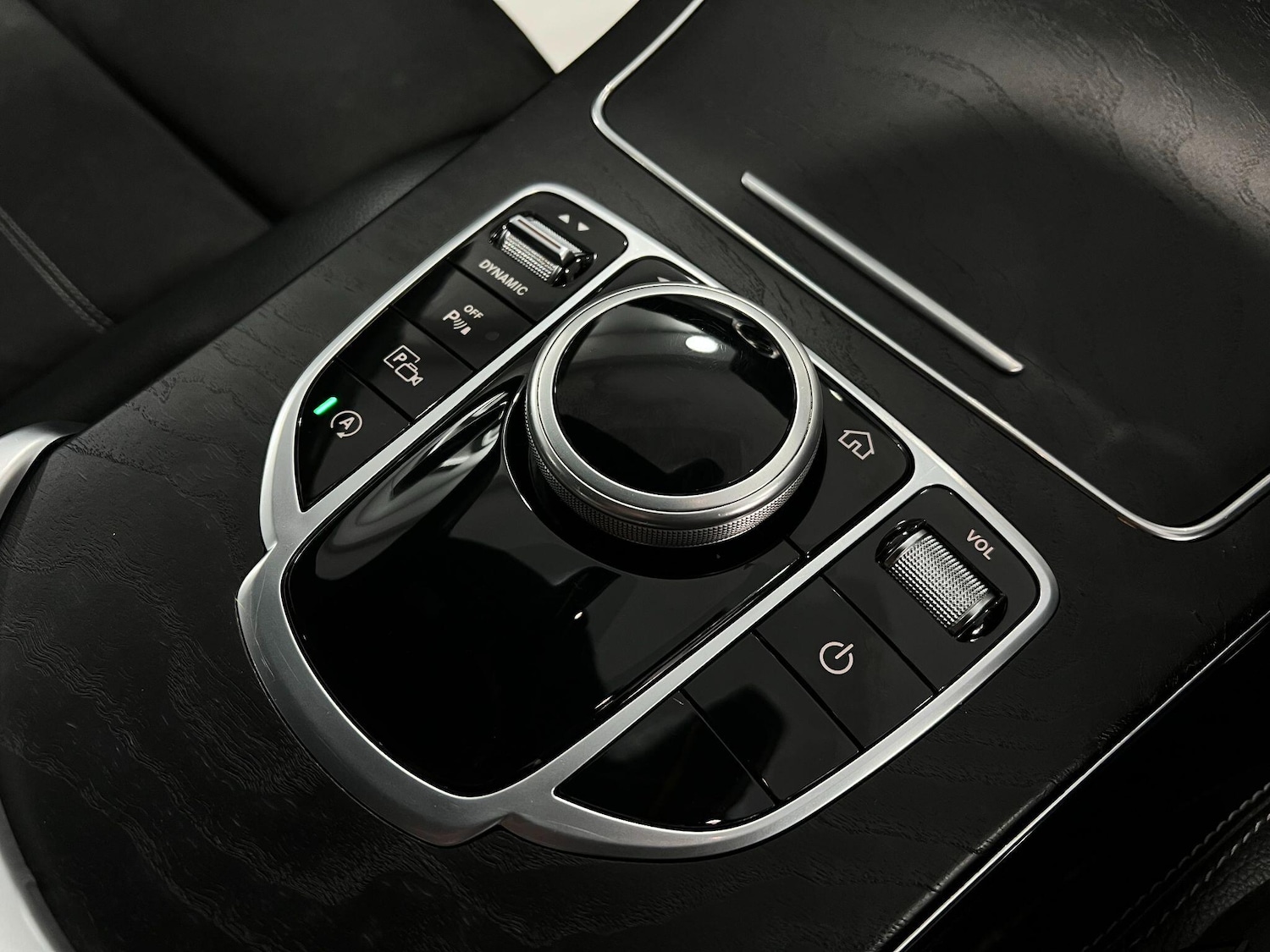 Used Mercedes-Benz C-Class 2018 for sale - 76085482: Photo 52