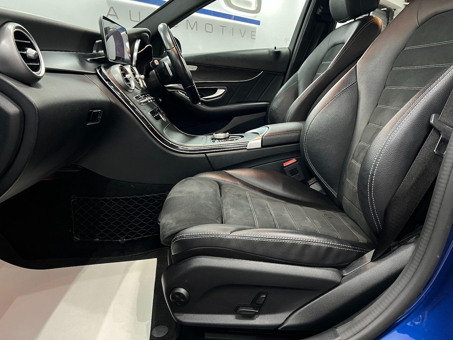 Used Mercedes-Benz C-Class 2018 for sale - 76085482: Photo 63