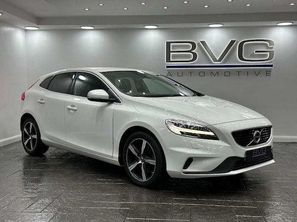 Used Volvo V40 2017 for sale - 76175223: Photo 4