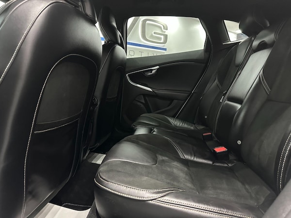 Used Volvo V40 2017 for sale - 76175223: Photo 51