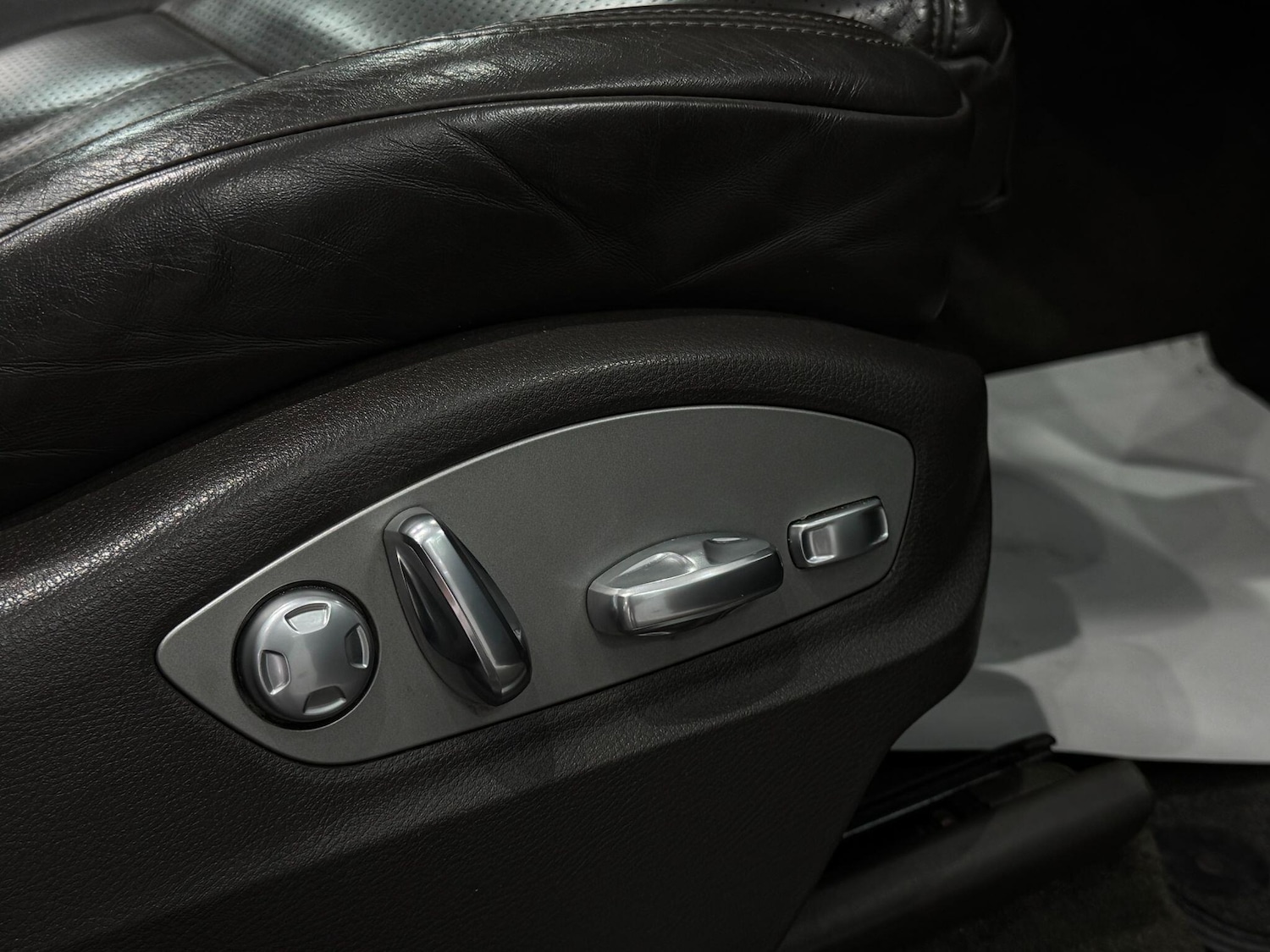 Used Porsche Macan 2015 for sale - 77469314: Photo 24