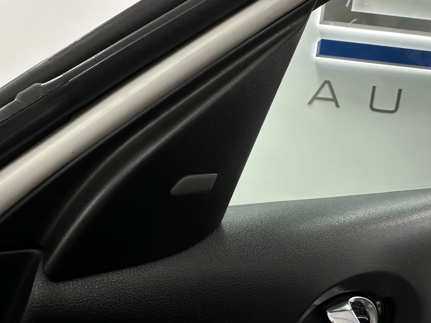 Used Nissan Juke 2018 for sale - 76399047: Photo 18