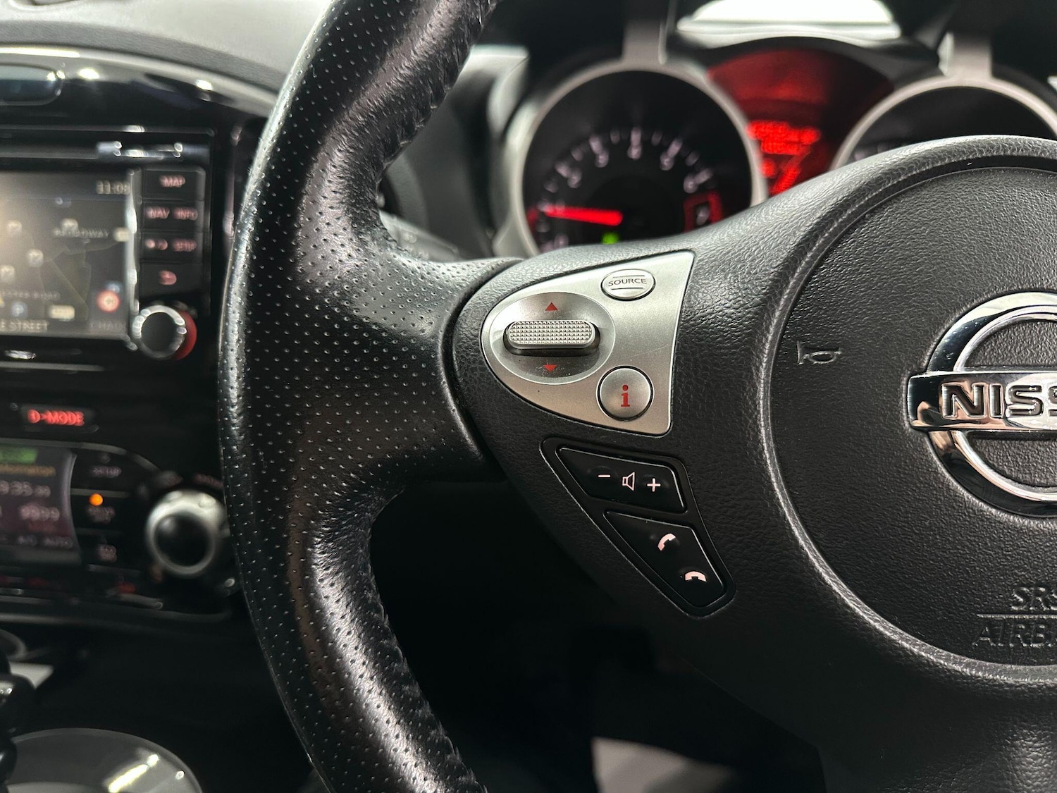 Used Nissan Juke 2018 for sale - 76399047: Photo 40