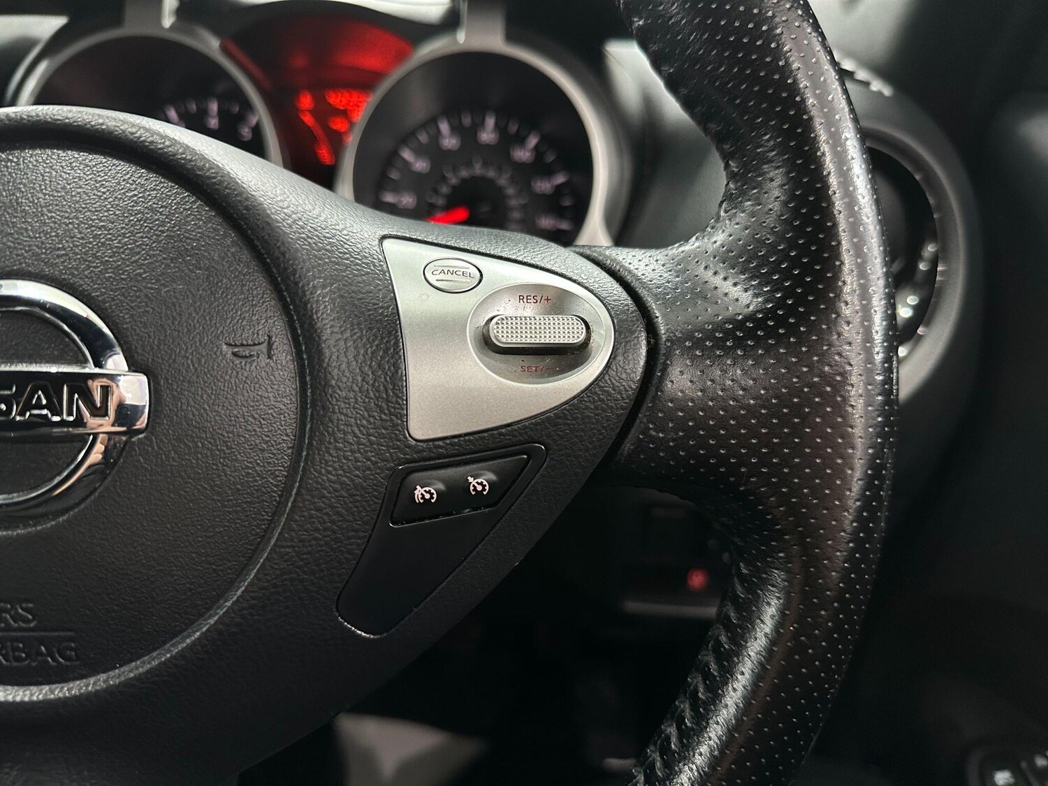 Used Nissan Juke 2018 for sale - 76399047: Photo 41