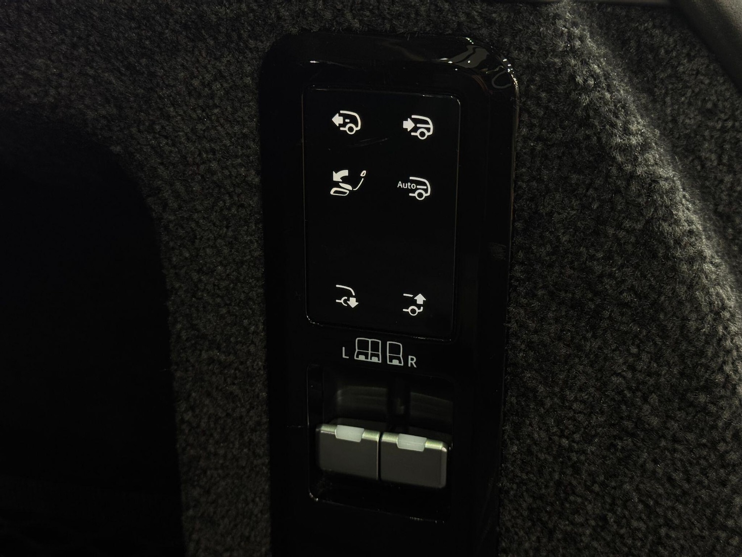 Used Land Rover Range Rover for sale - 77926300: Photo 93