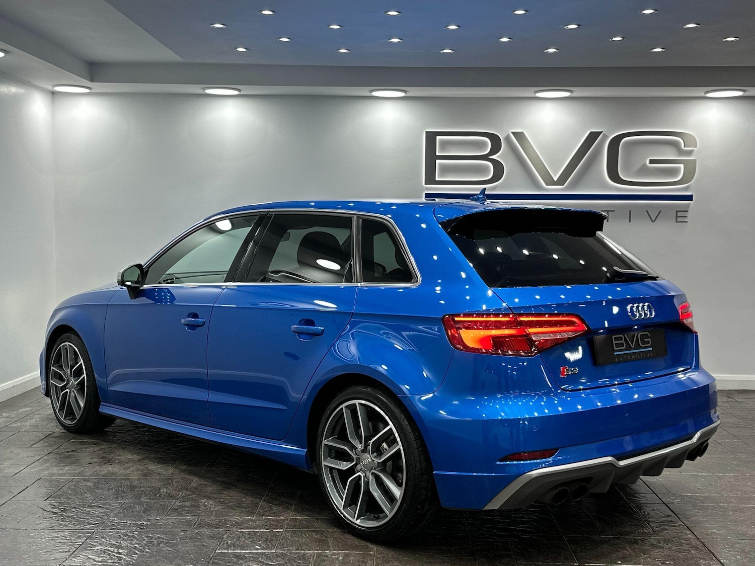 Used Audi S3 2018 for sale - 76608380: Photo 10