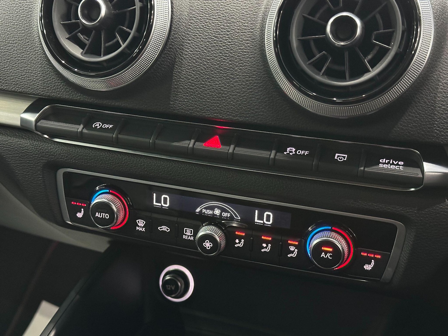 Used Audi S3 2018 for sale - 76608380: Photo 45