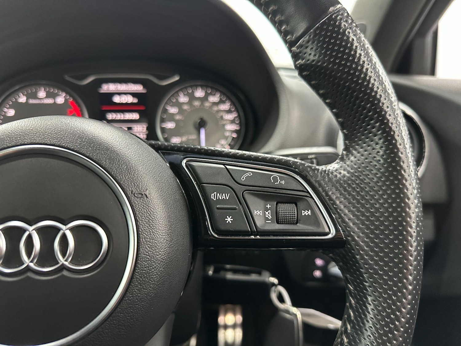 Used Audi S3 2018 for sale - 76608380: Photo 50