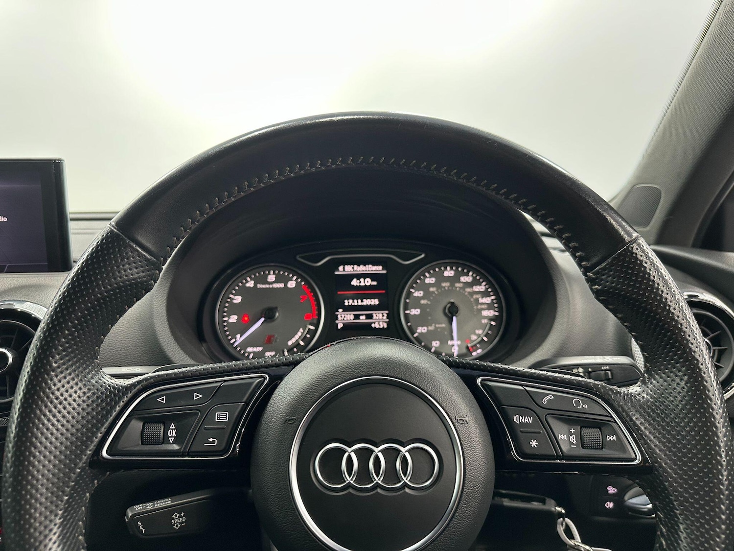 Used Audi S3 2018 for sale - 76608380: Photo 52