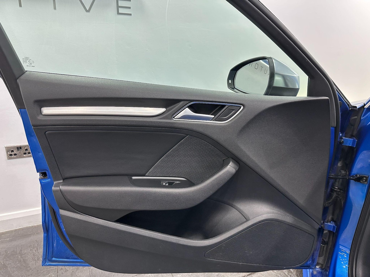 Used Audi S3 2018 for sale - 76608380: Photo 54