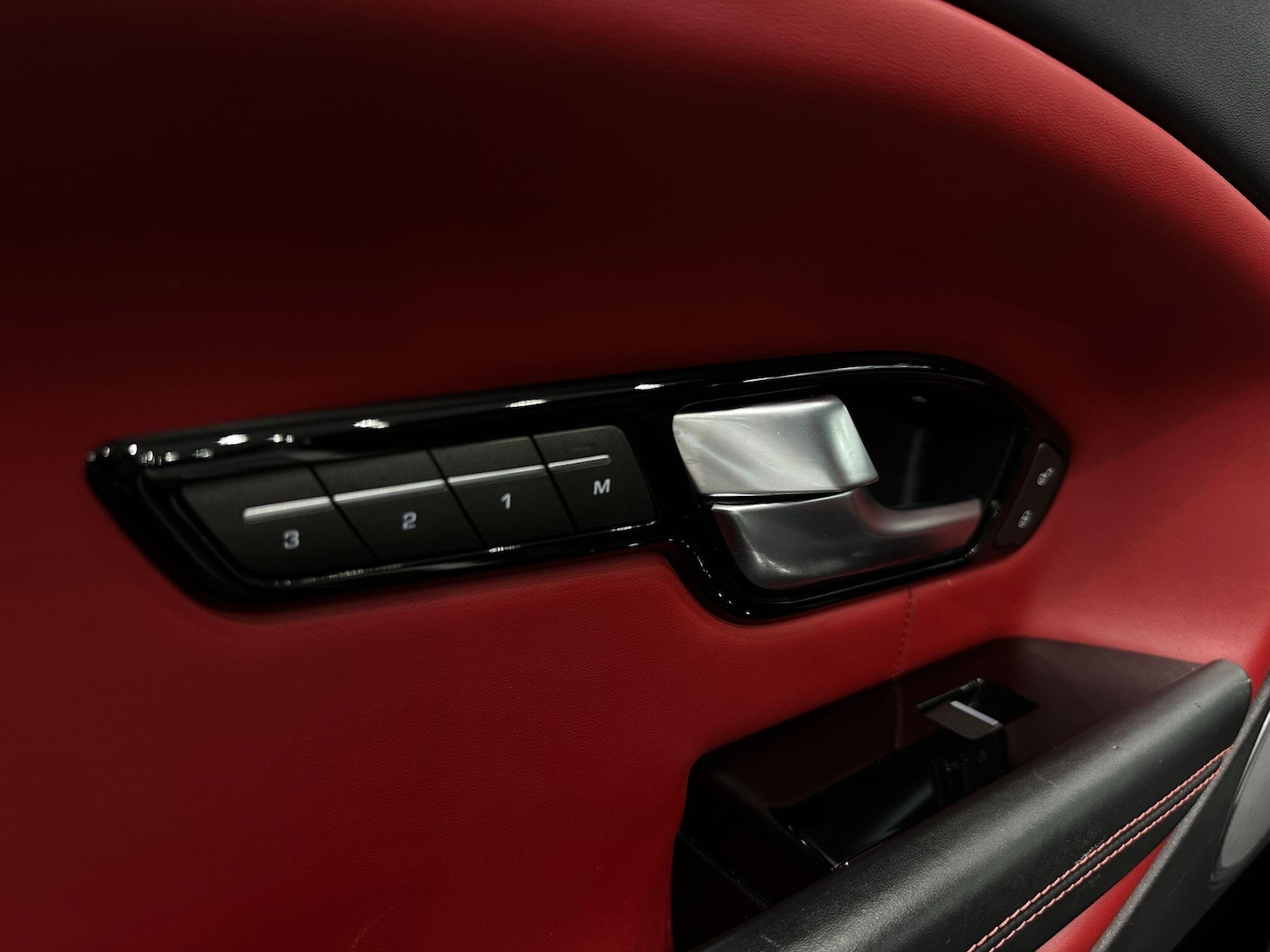 Used Land Rover Range Rover Evoque 2017 for sale - 76425854: Photo 70