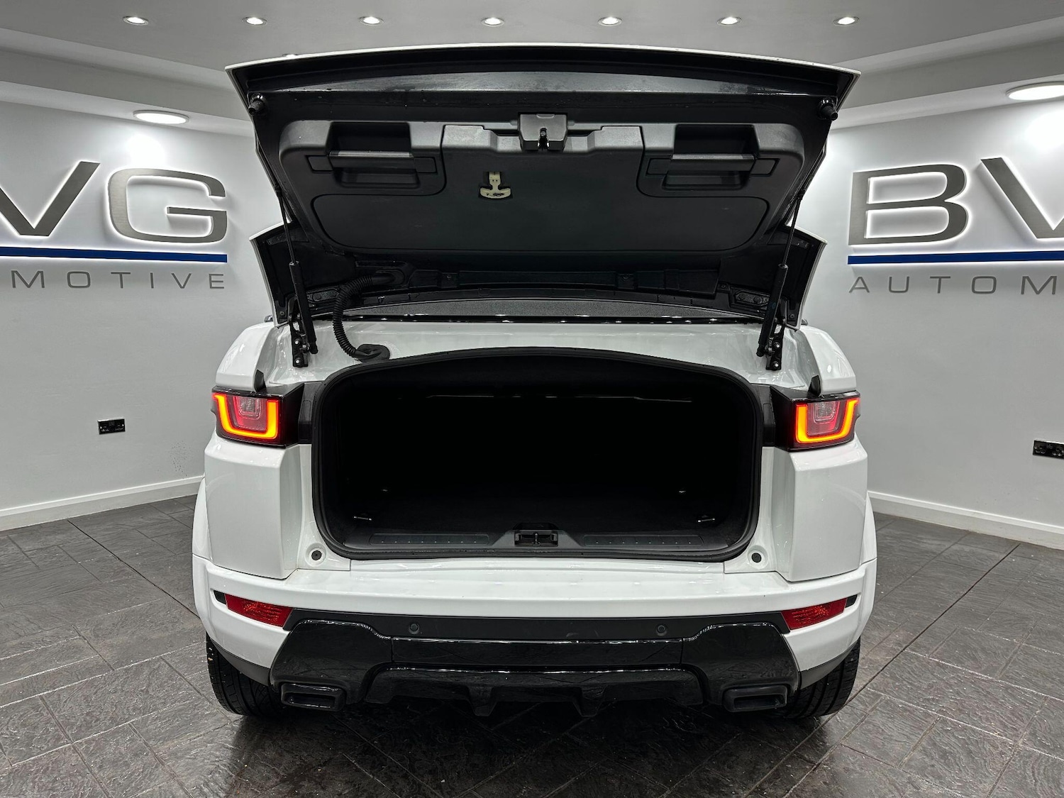 Used Land Rover Range Rover Evoque 2017 for sale - 76425854: Photo 75