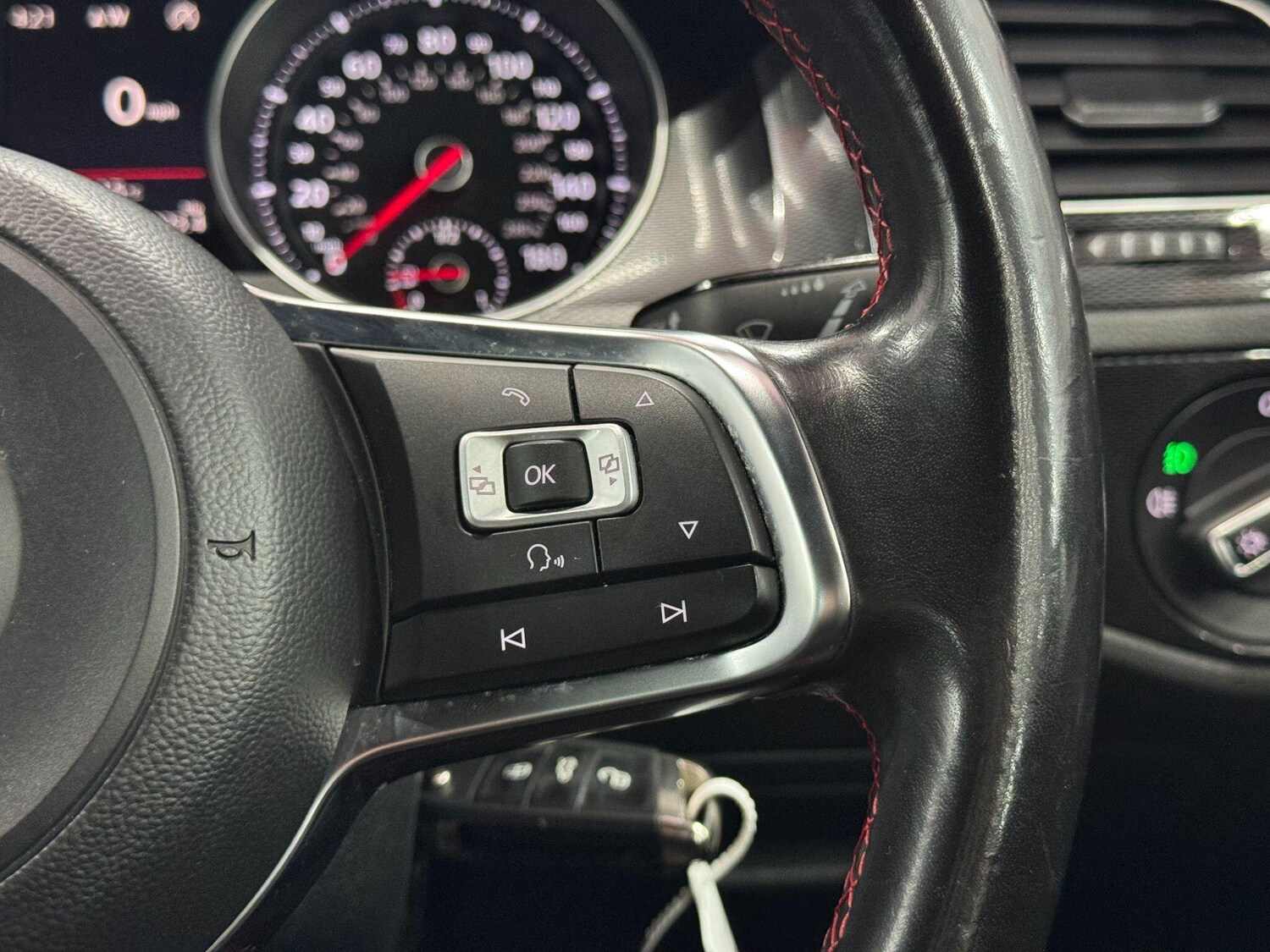 Used Volkswagen Golf for sale - 77575336: Photo 44