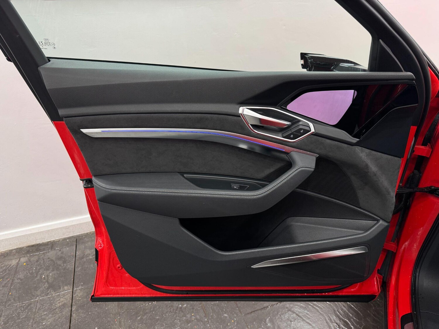 Used Audi e-tron 2021 for sale - 77633949: Photo 59