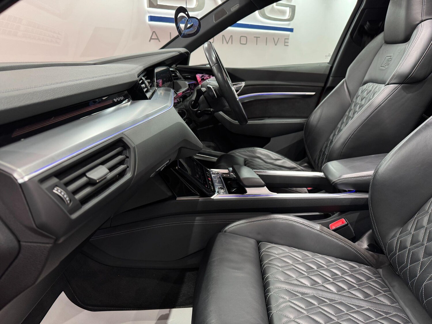 Used Audi e-tron 2021 for sale - 77633949: Photo 60