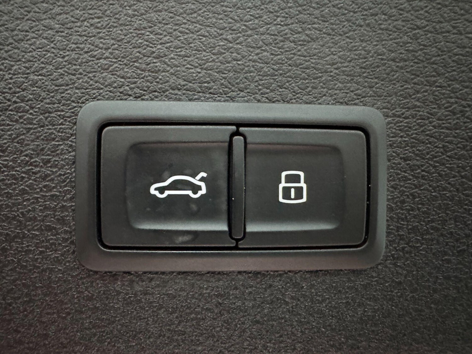 Used Audi e-tron 2021 for sale - 77633949: Photo 73