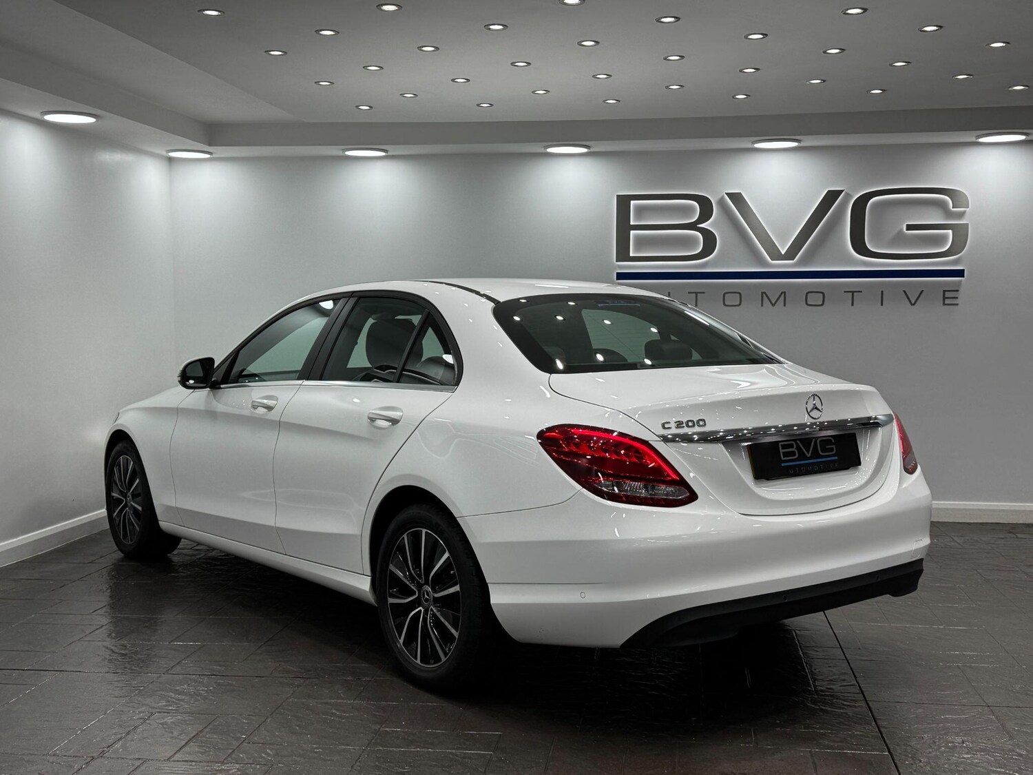 Used Mercedes-Benz C Class 2018 for sale - 77550229: Photo 11