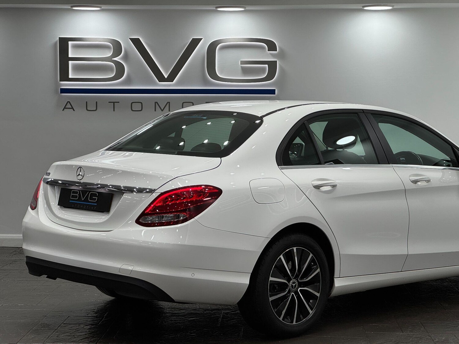 Used Mercedes-Benz C Class 2018 for sale - 77550229: Photo 18