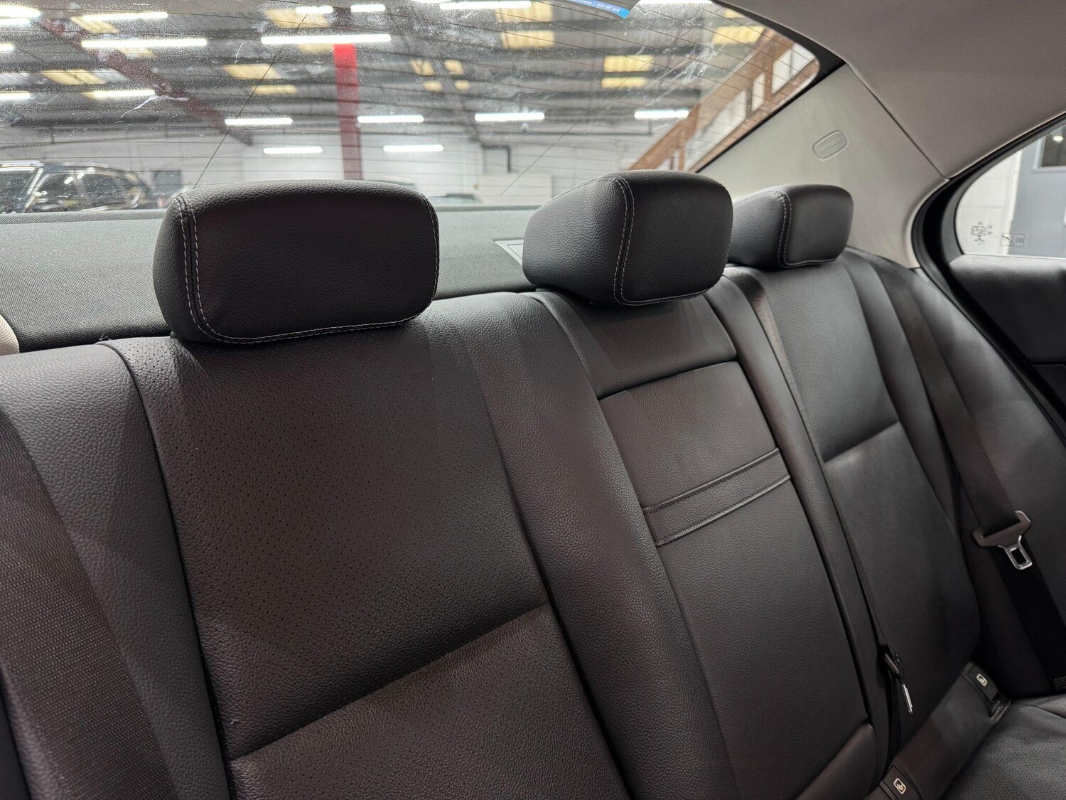 Used Mercedes-Benz C Class 2018 for sale - 77550229: Photo 61