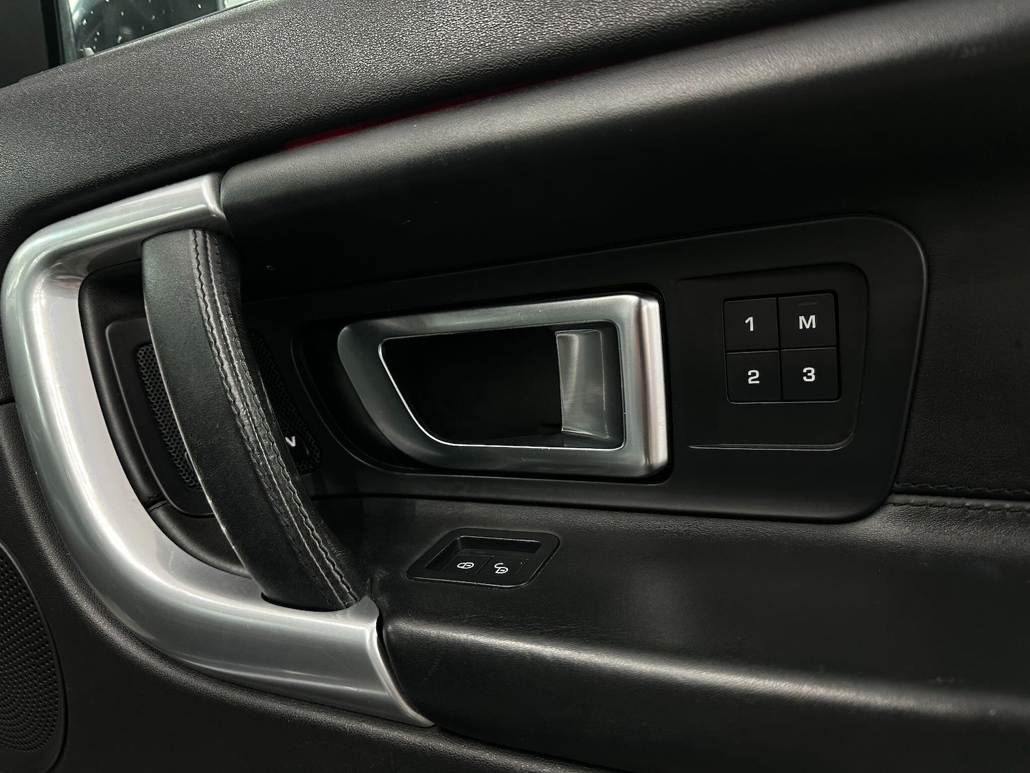 Used Land Rover Discovery Sport 2019 for sale - 76714740: Photo 21