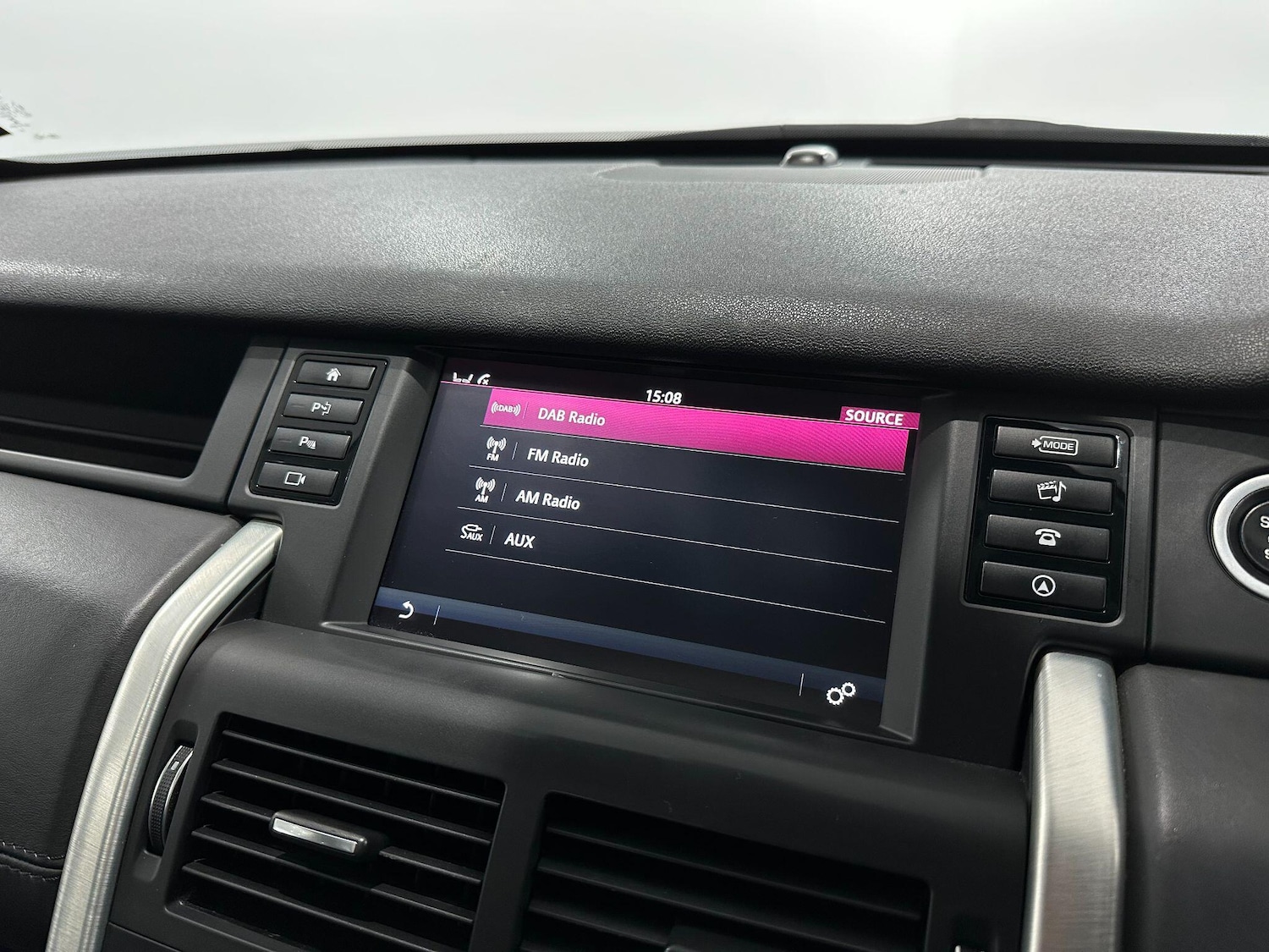 Used Land Rover Discovery Sport 2019 for sale - 76714740: Photo 29