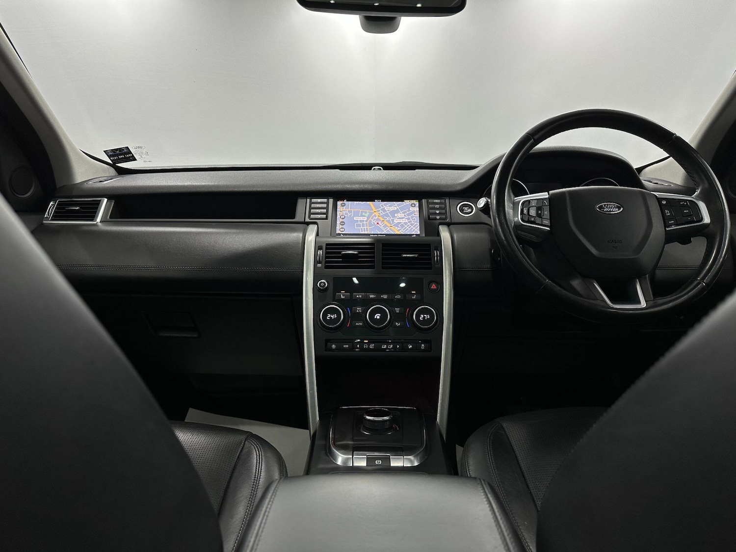 Used Land Rover Discovery Sport 2019 for sale - 76714740: Photo 40