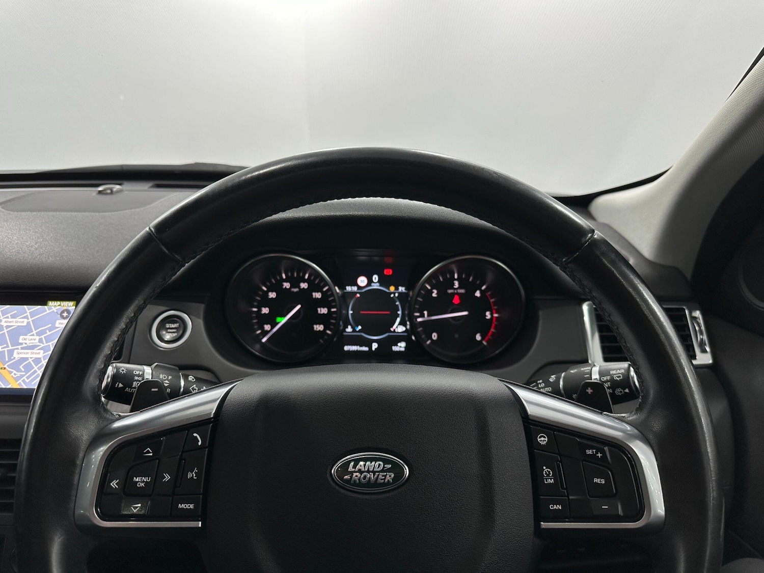 Used Land Rover Discovery Sport 2019 for sale - 76714740: Photo 45