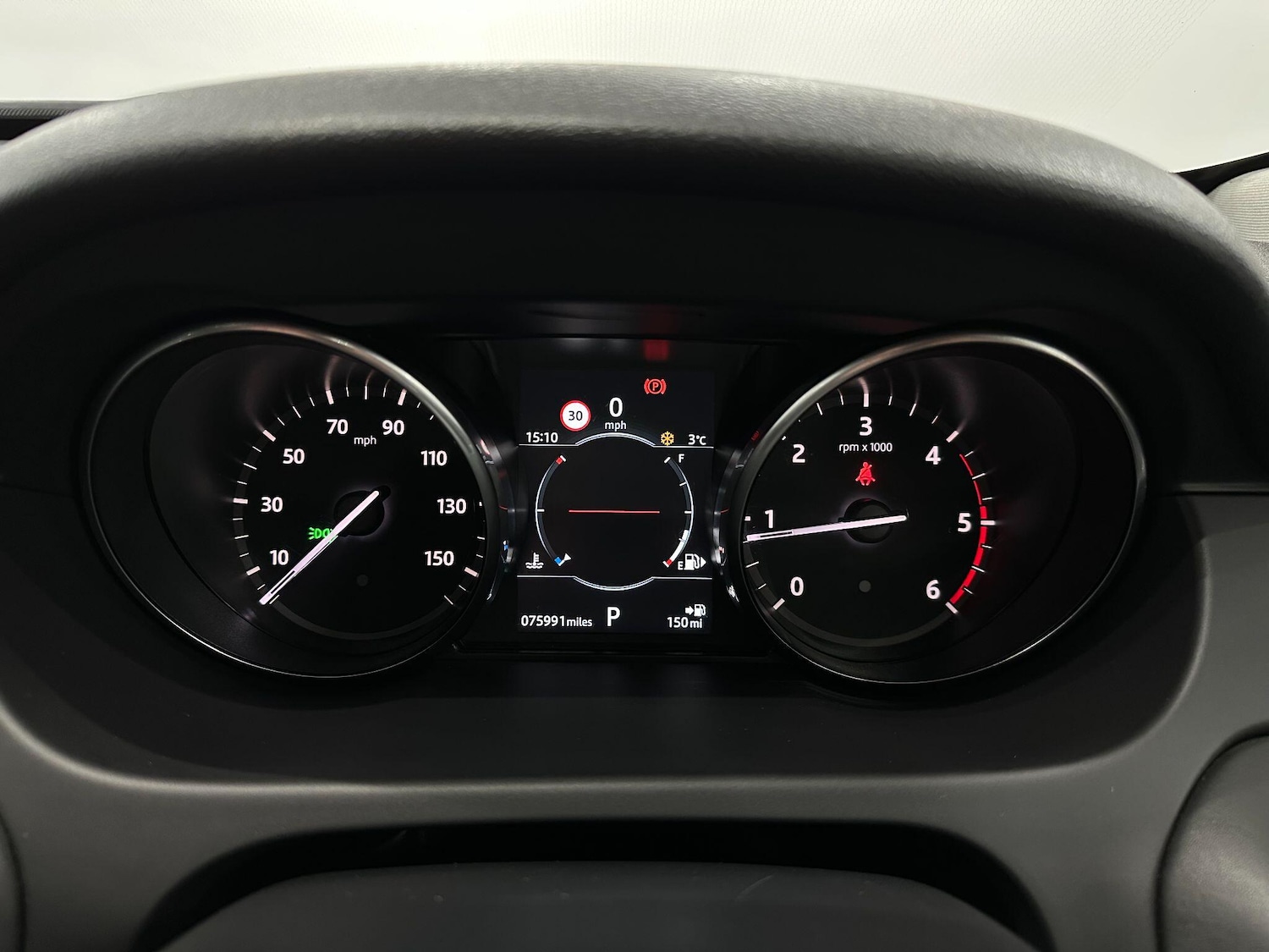 Used Land Rover Discovery Sport 2019 for sale - 76714740: Photo 46