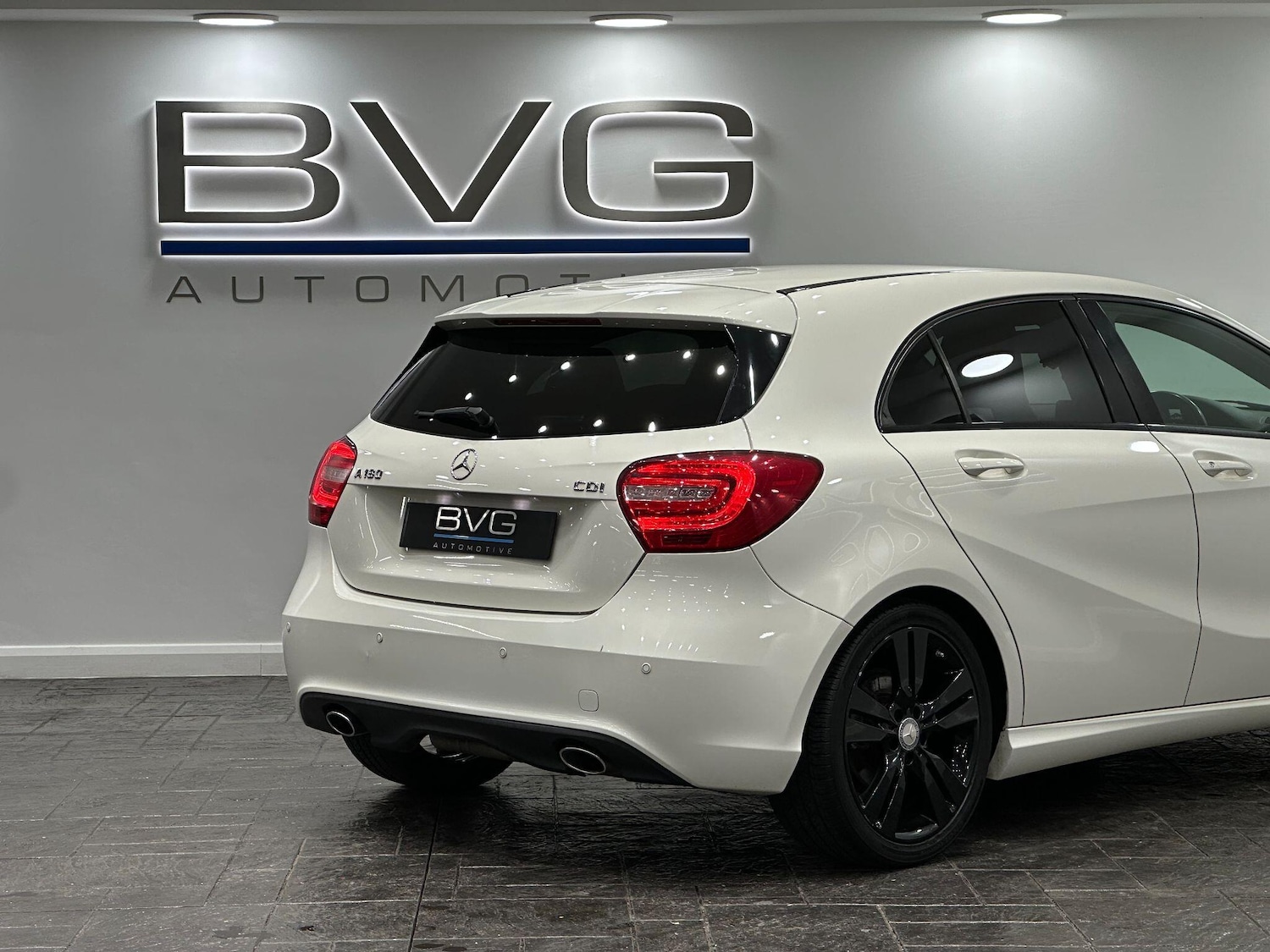 Used Mercedes-Benz A-Class 2014 for sale - 76348832: Photo 17