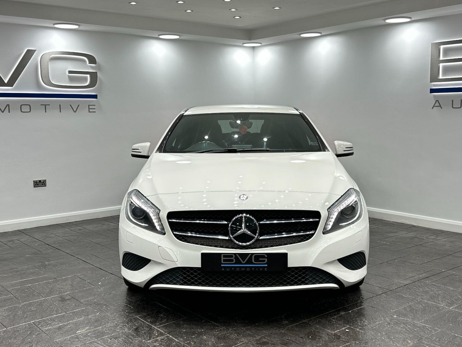Used Mercedes-Benz A-Class 2014 for sale - 76348832: Photo 5