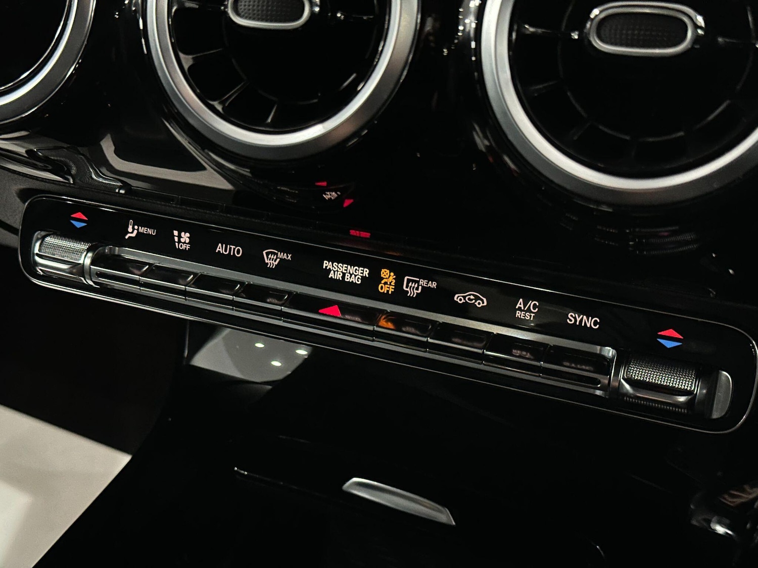 Used Mercedes-Benz CLA 2019 for sale - 77060315: Photo 44