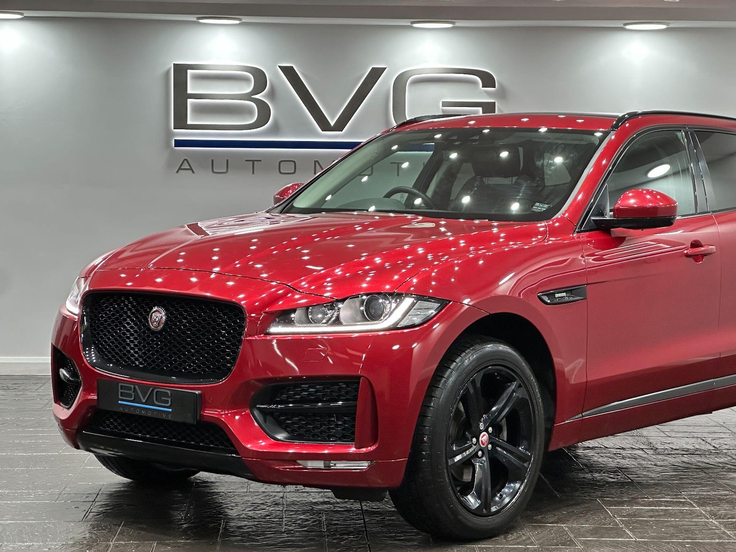 Used Jaguar F-Pace 2016 for sale - 76926797: Photo 14