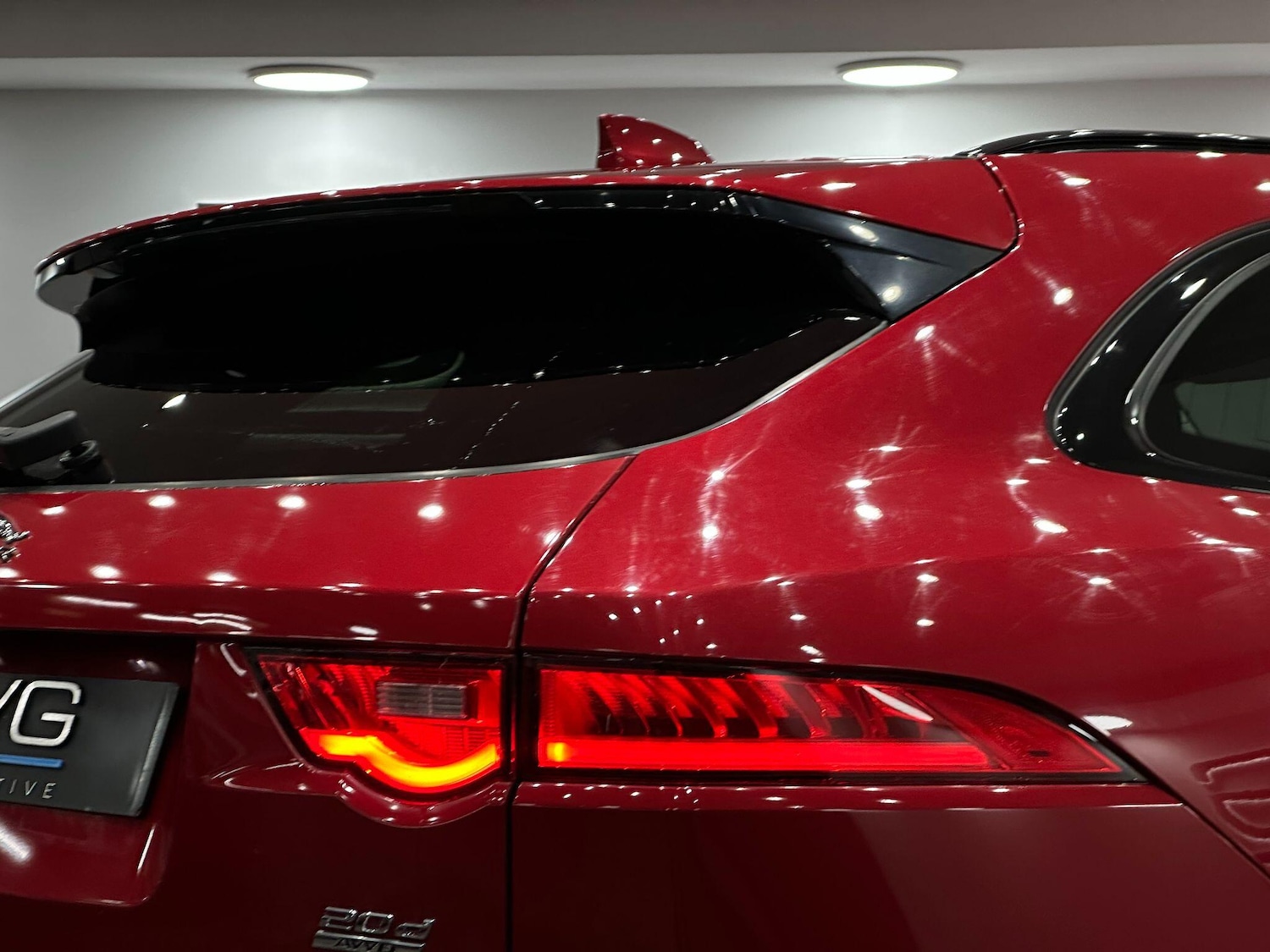 Used Jaguar F-Pace 2016 for sale - 76926797: Photo 22