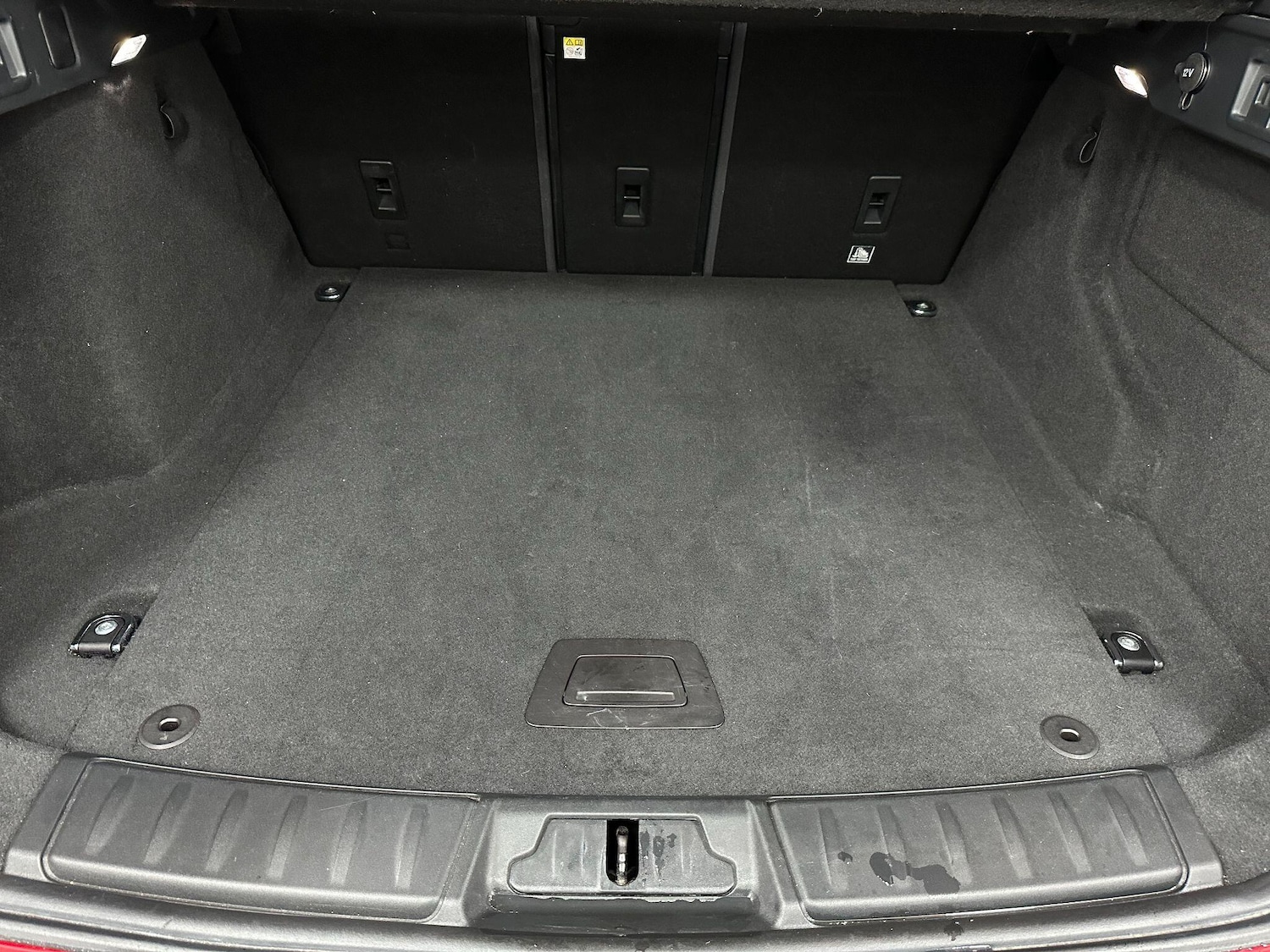 Used Jaguar F-Pace 2016 for sale - 76926797: Photo 63