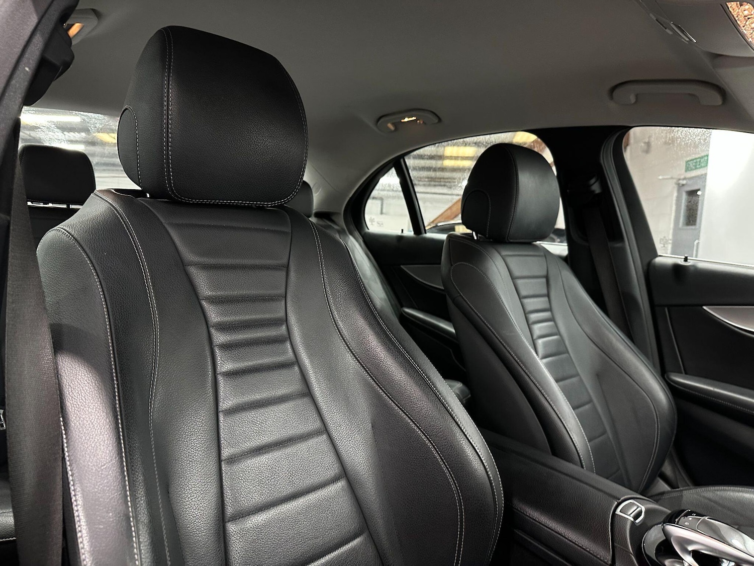 Used Mercedes-Benz E Class 2017 for sale - 76634074: Photo 29