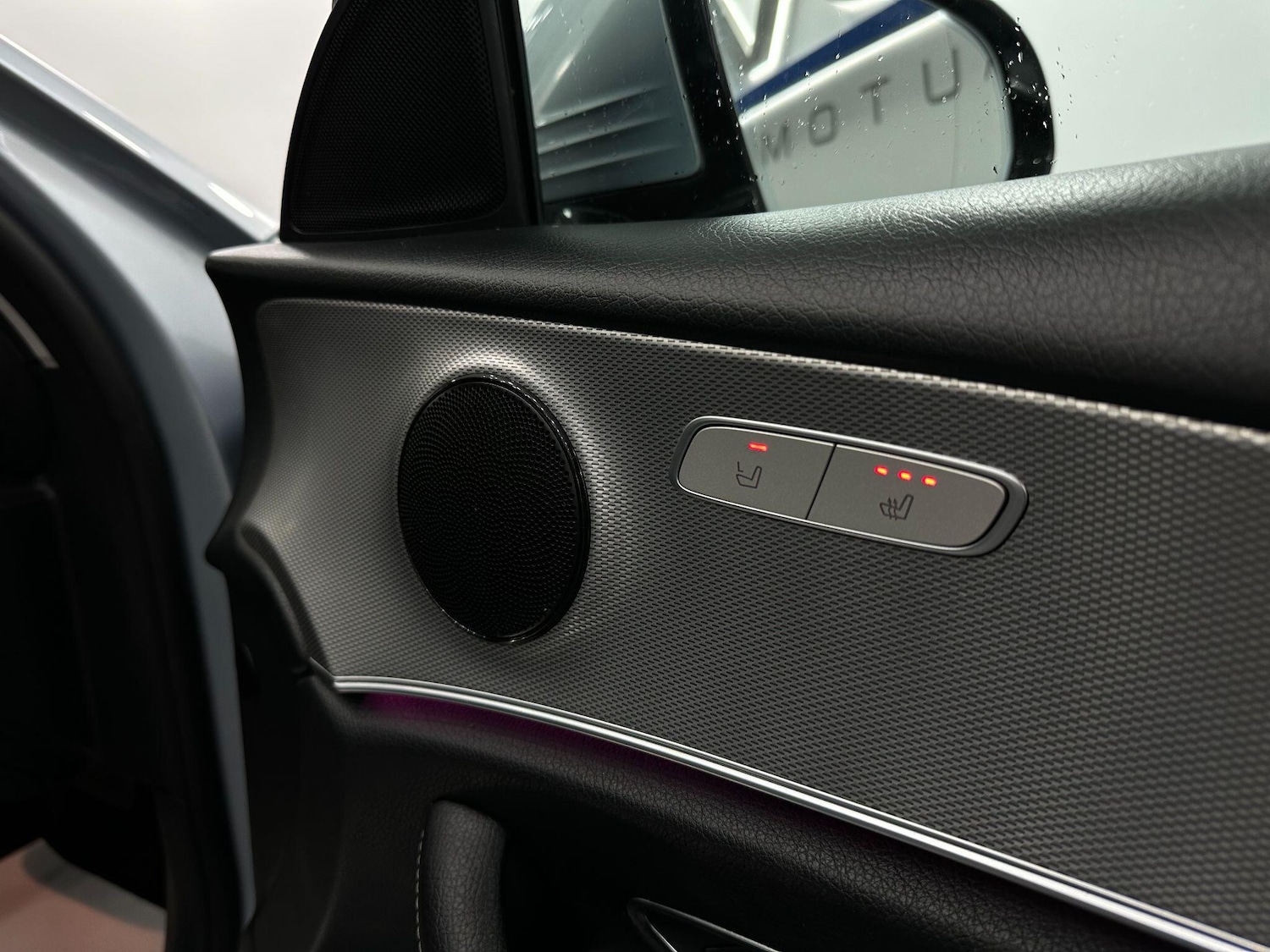 Used Mercedes-Benz E Class 2017 for sale - 76634074: Photo 31