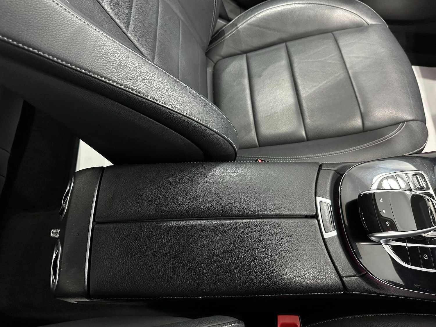 Used Mercedes-Benz E Class 2017 for sale - 76634074: Photo 60